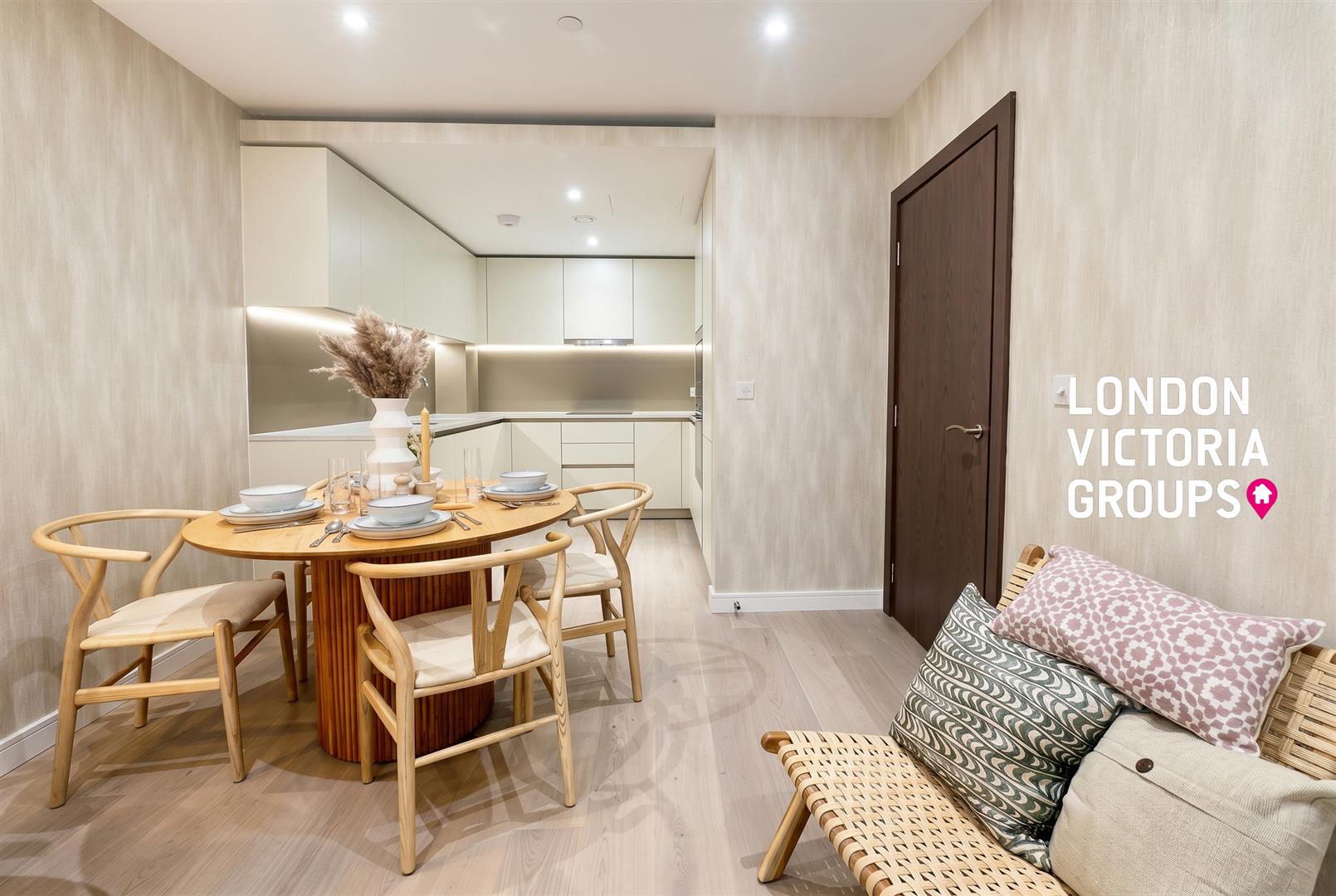 2 bed property in Morris Court, Tierney Lane, London